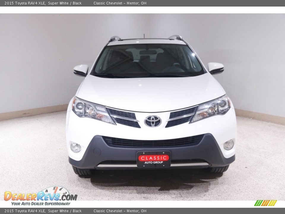 2015 Toyota RAV4 XLE Super White / Black Photo #2