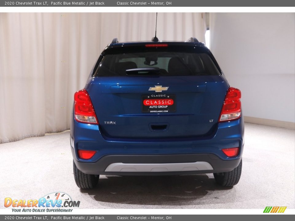 2020 Chevrolet Trax LT Pacific Blue Metallic / Jet Black Photo #16