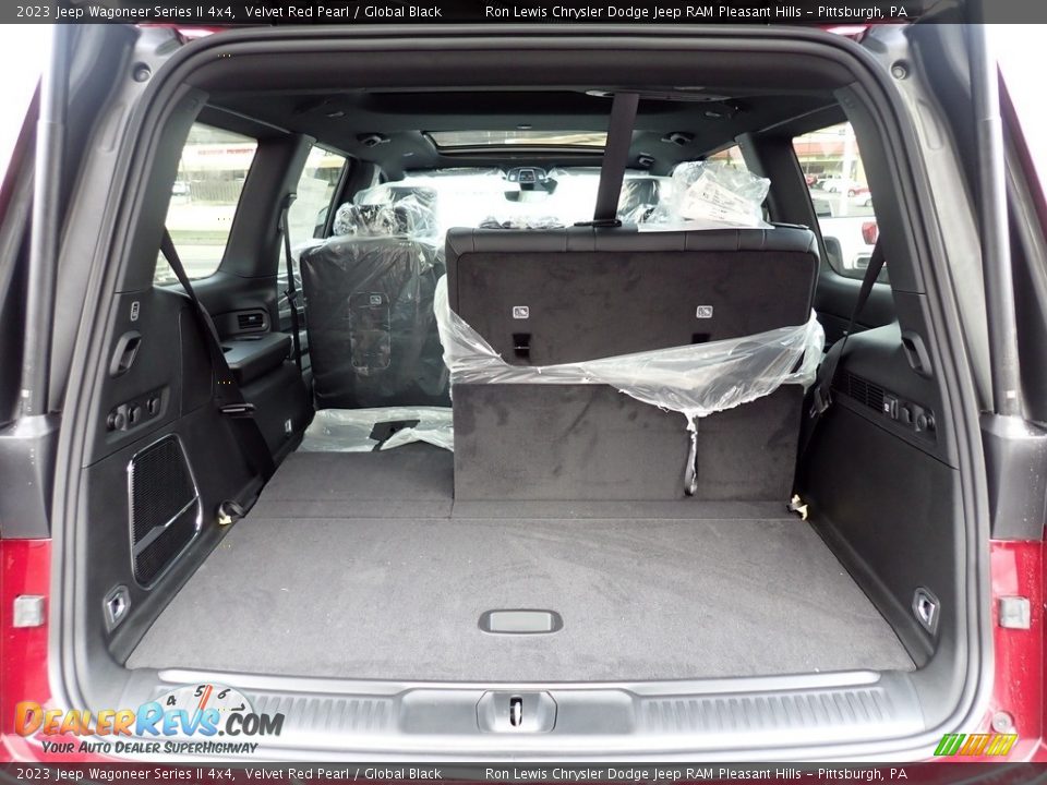 2023 Jeep Wagoneer Series II 4x4 Trunk Photo #5