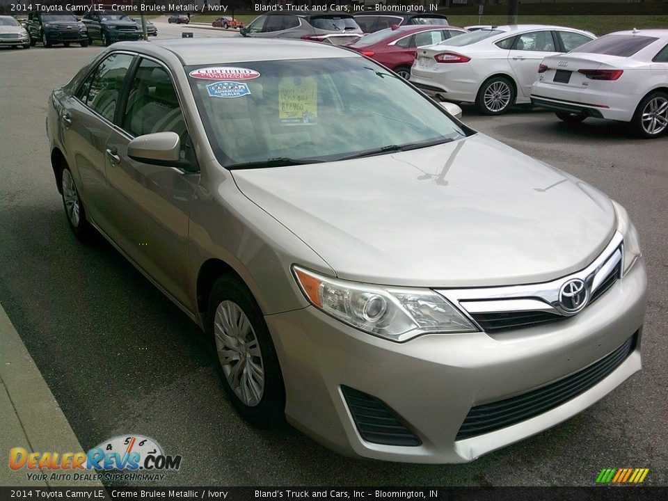 2014 Toyota Camry LE Creme Brulee Metallic / Ivory Photo #5