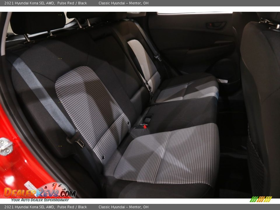 2021 Hyundai Kona SEL AWD Pulse Red / Black Photo #15