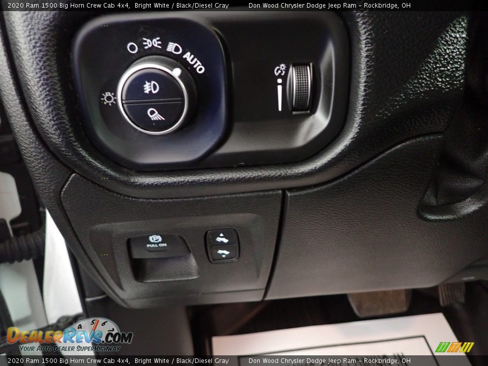 2020 Ram 1500 Big Horn Crew Cab 4x4 Bright White / Black/Diesel Gray Photo #14