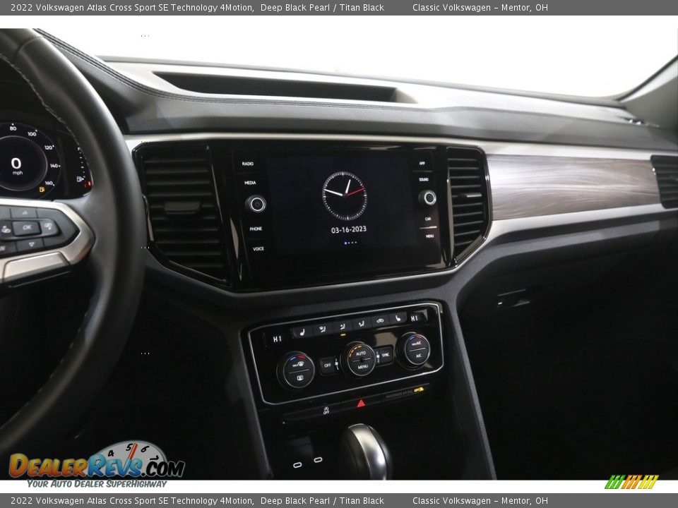 2022 Volkswagen Atlas Cross Sport SE Technology 4Motion Deep Black Pearl / Titan Black Photo #9
