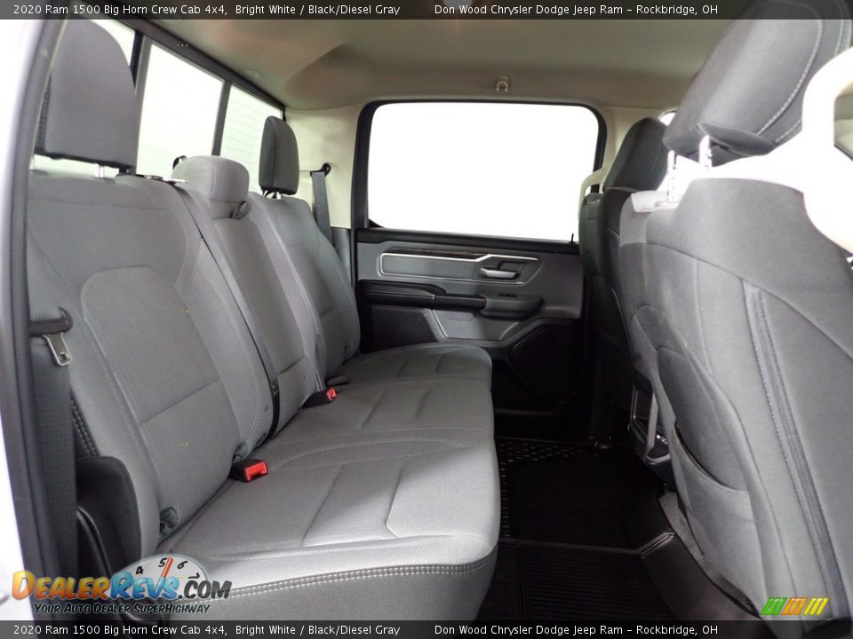 2020 Ram 1500 Big Horn Crew Cab 4x4 Bright White / Black/Diesel Gray Photo #31
