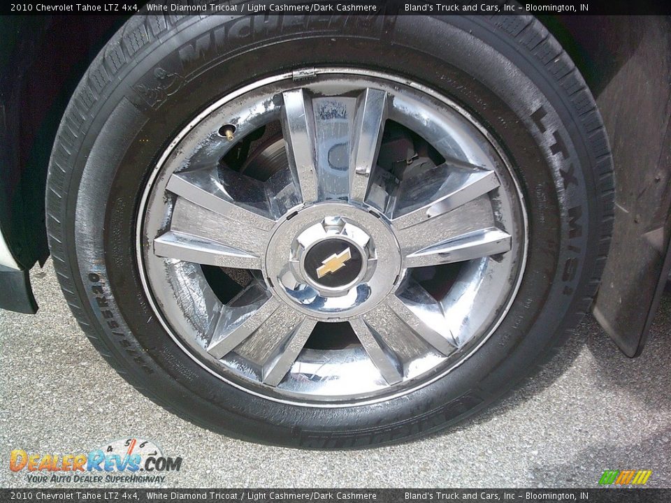 2010 Chevrolet Tahoe LTZ 4x4 White Diamond Tricoat / Light Cashmere/Dark Cashmere Photo #10