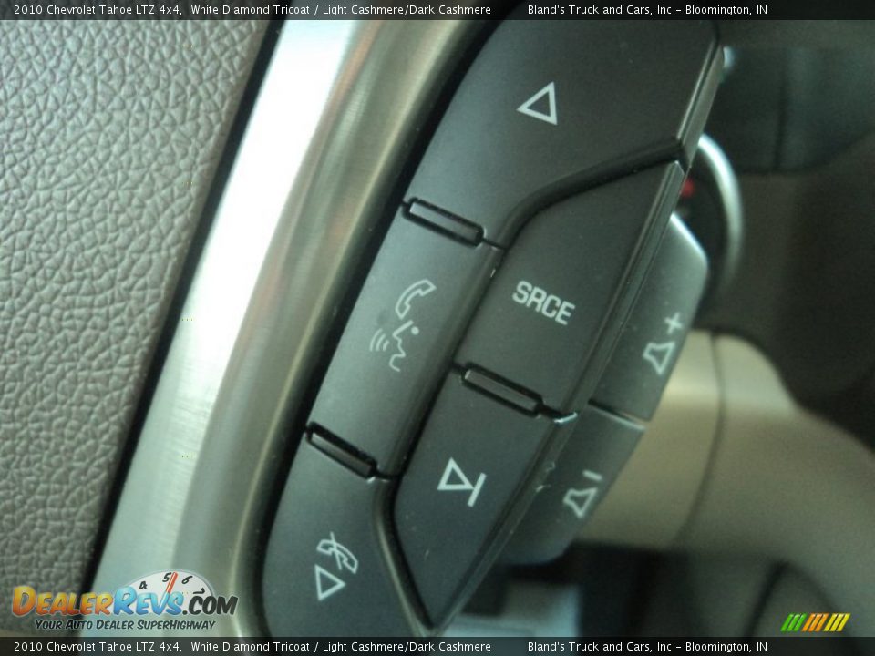 2010 Chevrolet Tahoe LTZ 4x4 White Diamond Tricoat / Light Cashmere/Dark Cashmere Photo #20