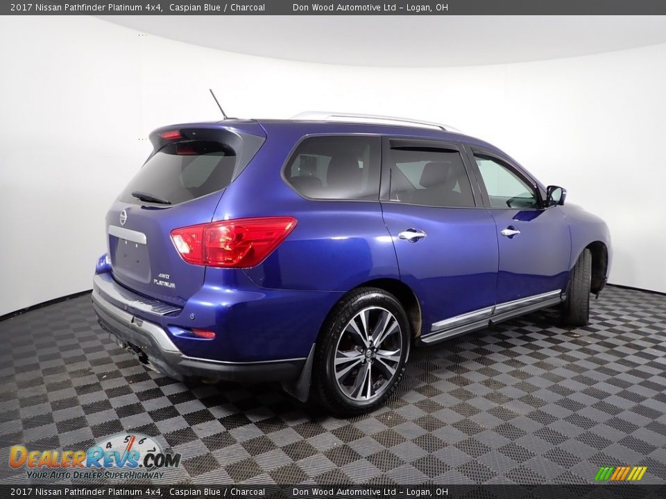 2017 Nissan Pathfinder Platinum 4x4 Caspian Blue / Charcoal Photo #15