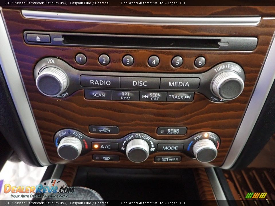 2017 Nissan Pathfinder Platinum 4x4 Caspian Blue / Charcoal Photo #24