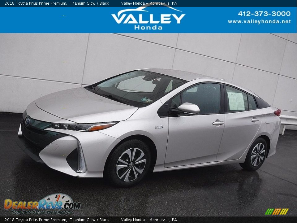 2018 Toyota Prius Prime Premium Titanium Glow / Black Photo #1