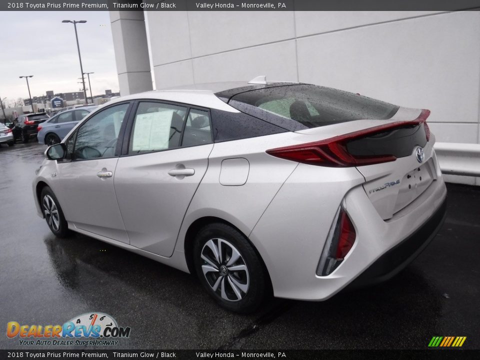 2018 Toyota Prius Prime Premium Titanium Glow / Black Photo #10