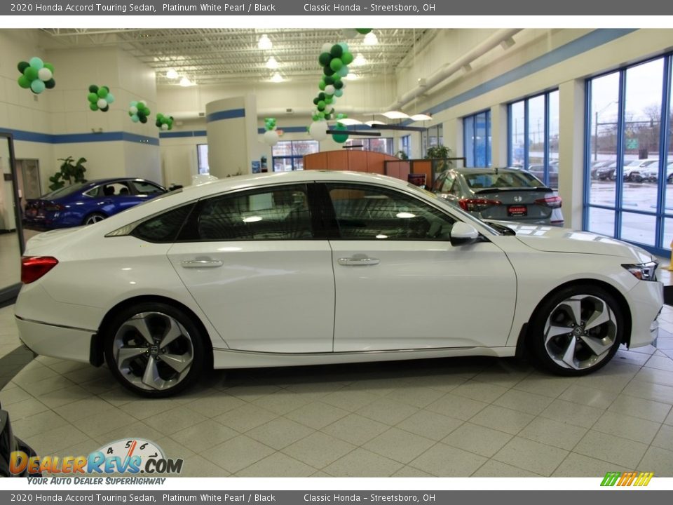 2020 Honda Accord Touring Sedan Platinum White Pearl / Black Photo #6