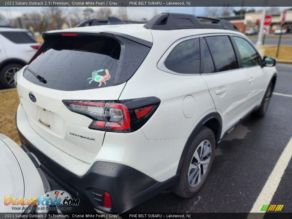 2021 Subaru Outback 2.5i Premium Crystal White Pearl / Gray Photo #6