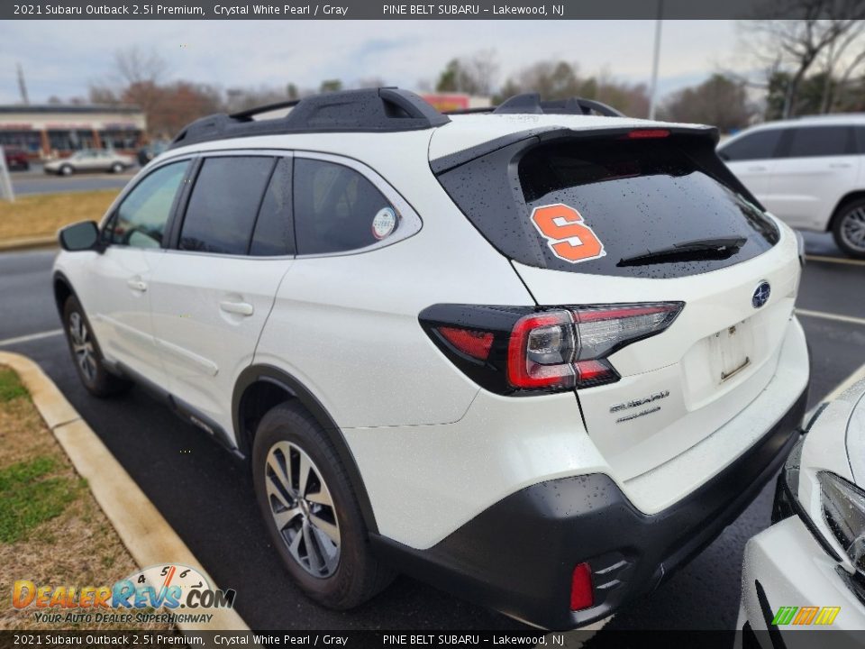 2021 Subaru Outback 2.5i Premium Crystal White Pearl / Gray Photo #7