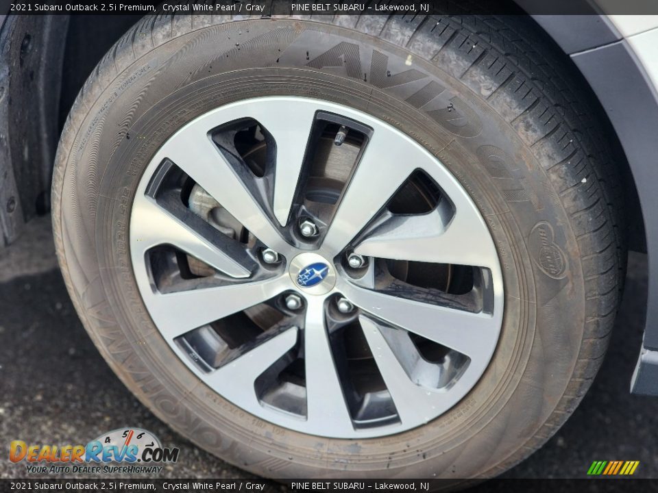 2021 Subaru Outback 2.5i Premium Crystal White Pearl / Gray Photo #9