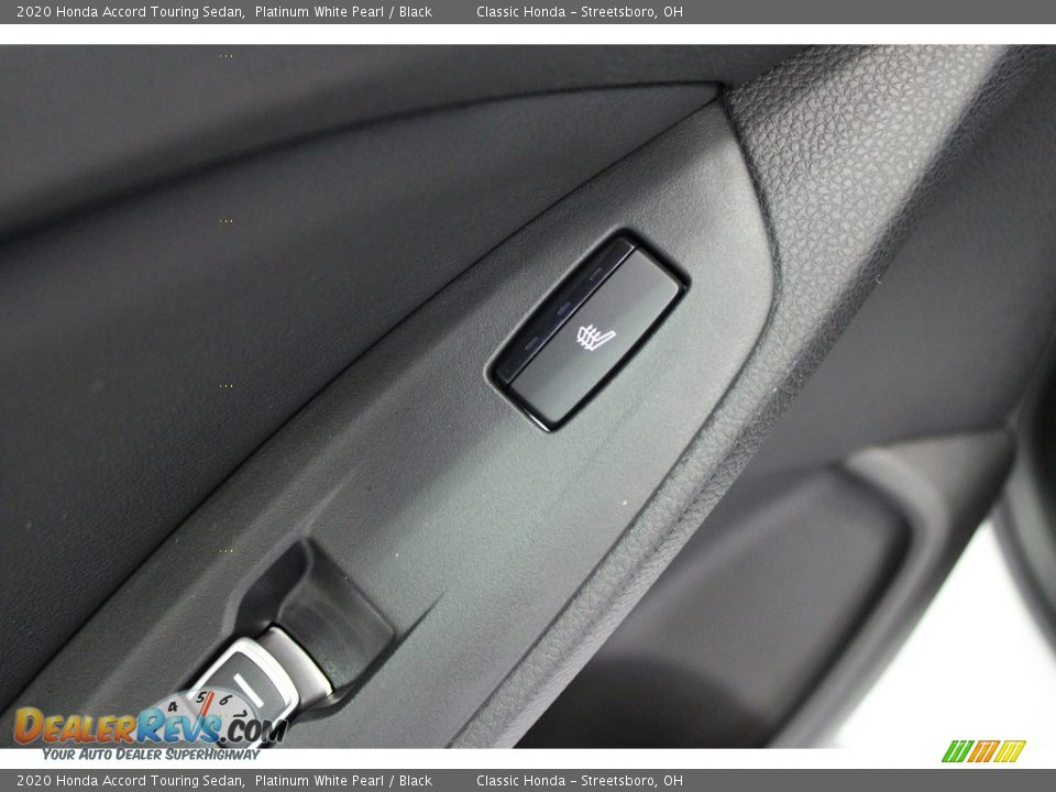 2020 Honda Accord Touring Sedan Platinum White Pearl / Black Photo #36