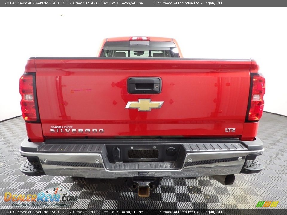 2019 Chevrolet Silverado 3500HD LTZ Crew Cab 4x4 Red Hot / Cocoa/­Dune Photo #10