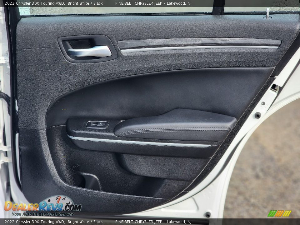 Door Panel of 2022 Chrysler 300 Touring AWD Photo #25