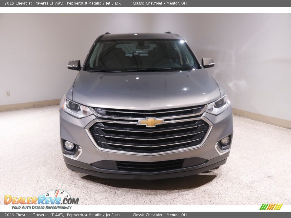 2019 Chevrolet Traverse LT AWD Pepperdust Metallic / Jet Black Photo #2