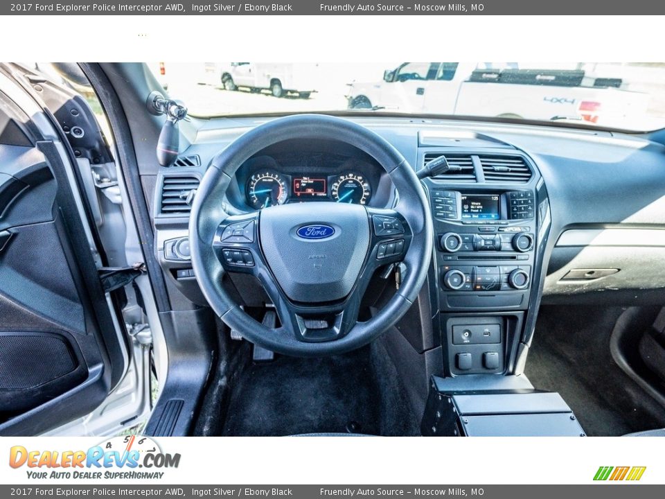 Controls of 2017 Ford Explorer Police Interceptor AWD Photo #20