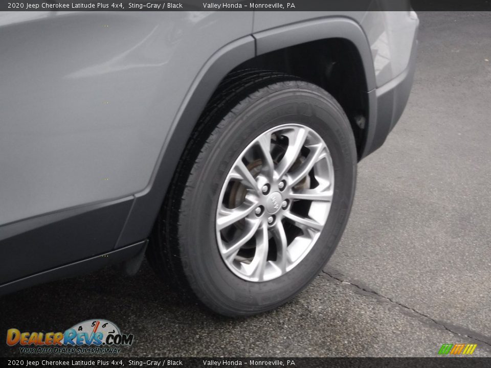 2020 Jeep Cherokee Latitude Plus 4x4 Sting-Gray / Black Photo #3