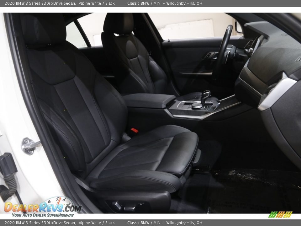 2020 BMW 3 Series 330i xDrive Sedan Alpine White / Black Photo #20