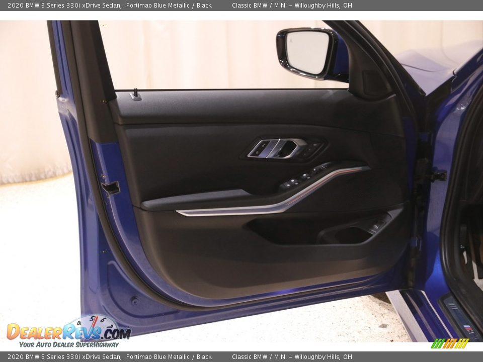 2020 BMW 3 Series 330i xDrive Sedan Portimao Blue Metallic / Black Photo #4