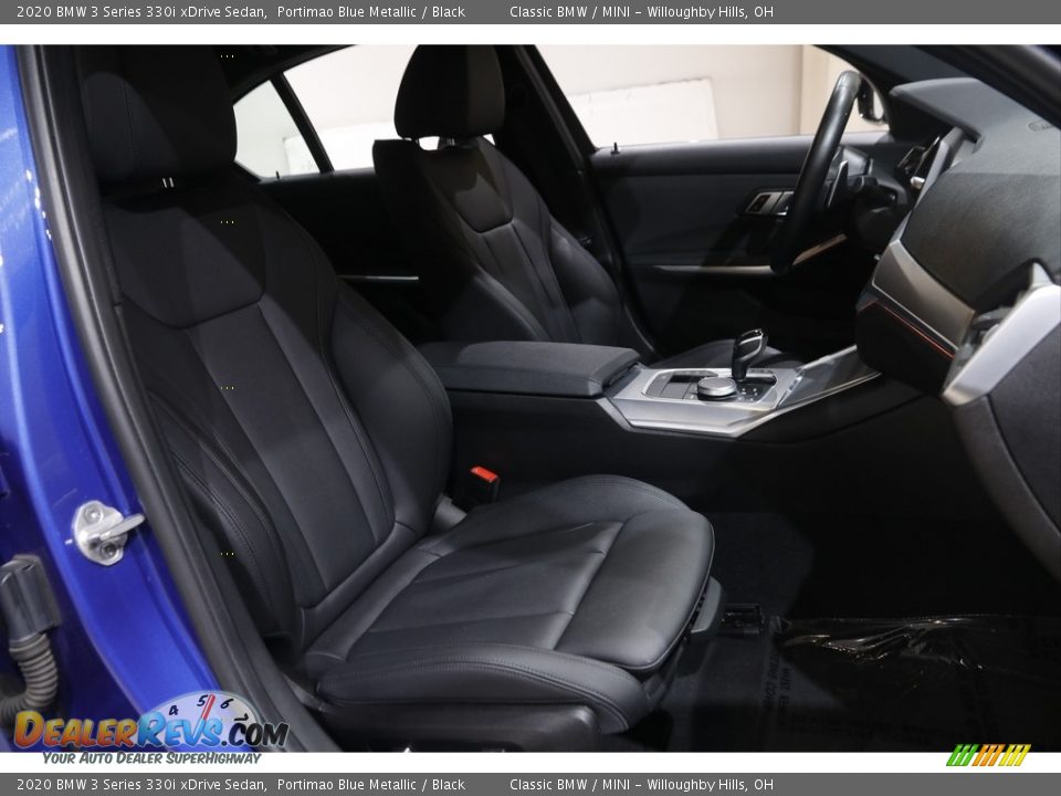 2020 BMW 3 Series 330i xDrive Sedan Portimao Blue Metallic / Black Photo #20