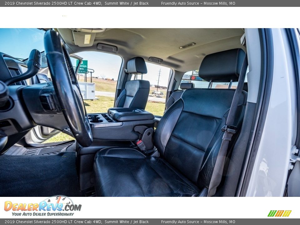 2019 Chevrolet Silverado 2500HD LT Crew Cab 4WD Summit White / Jet Black Photo #12