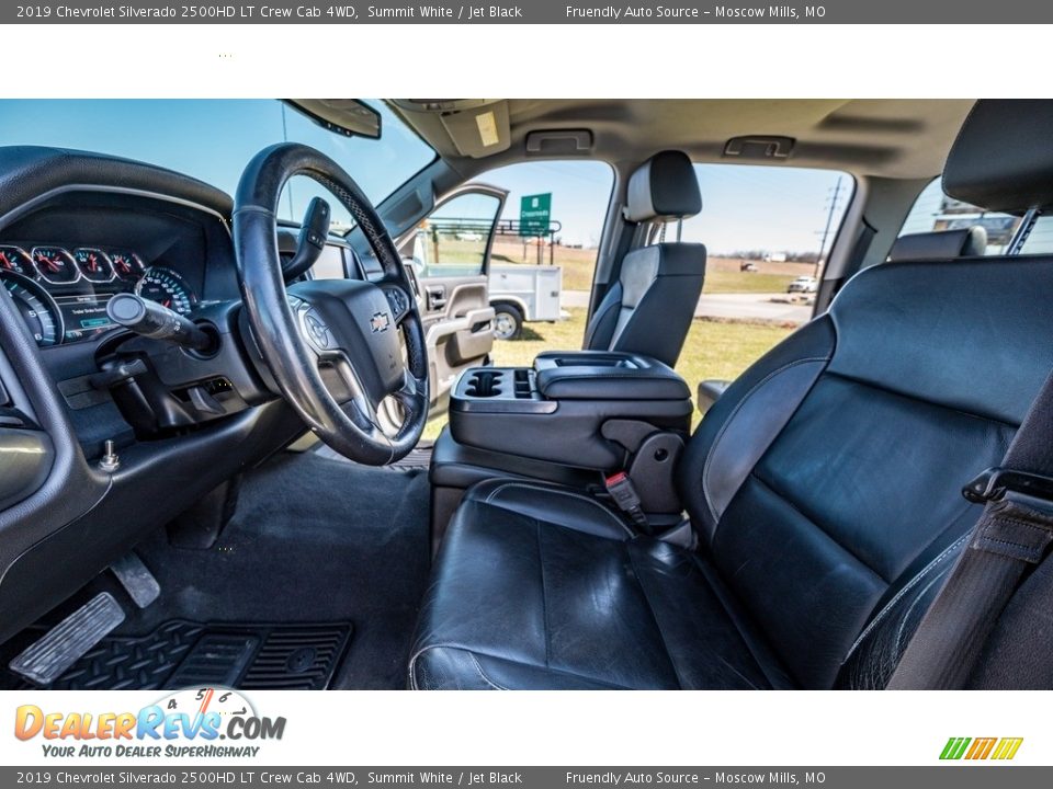 2019 Chevrolet Silverado 2500HD LT Crew Cab 4WD Summit White / Jet Black Photo #13