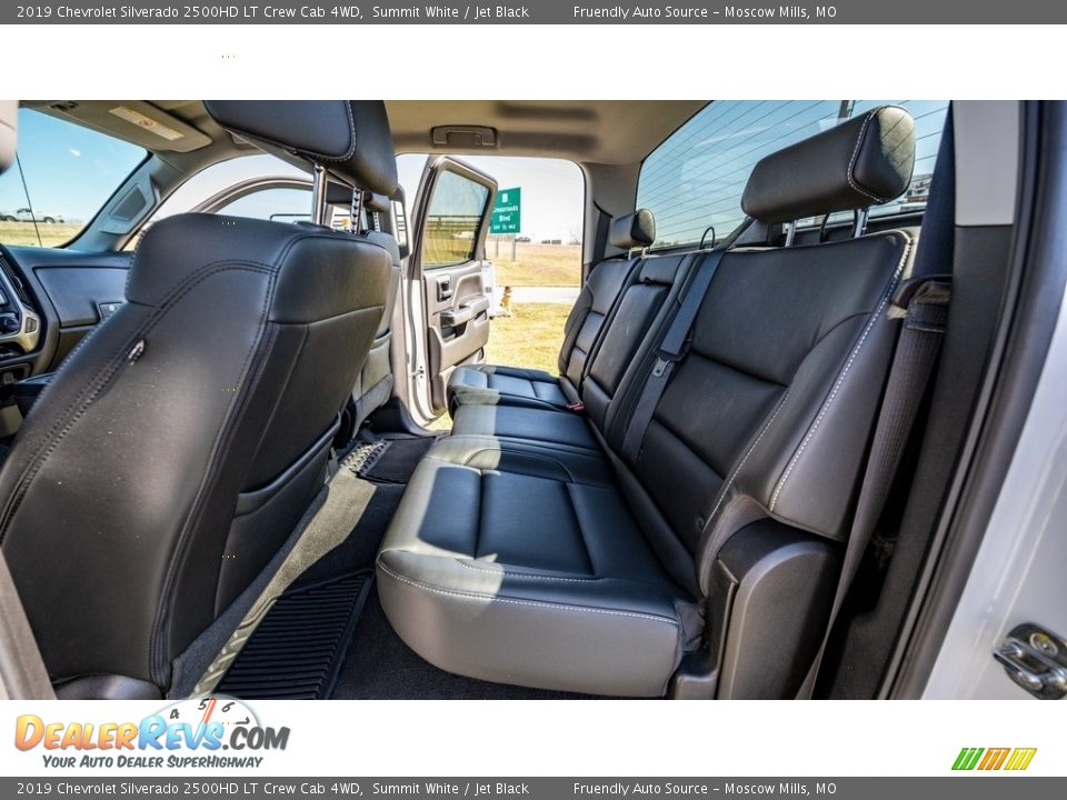 2019 Chevrolet Silverado 2500HD LT Crew Cab 4WD Summit White / Jet Black Photo #15