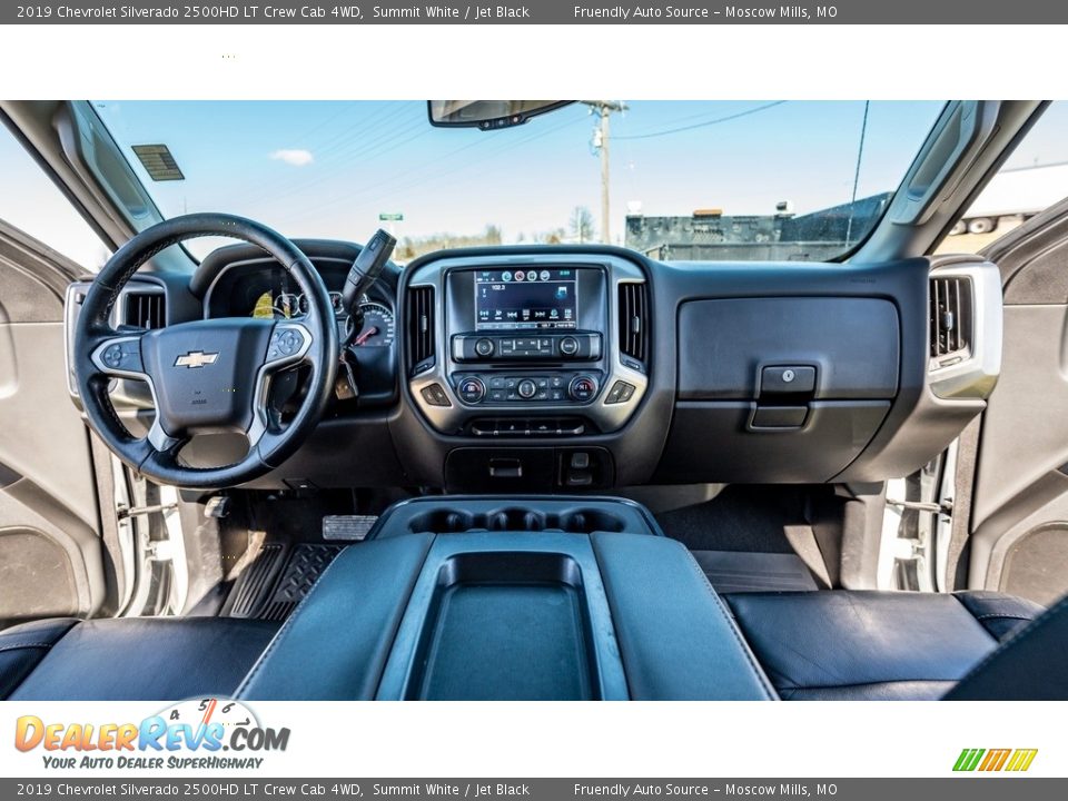 2019 Chevrolet Silverado 2500HD LT Crew Cab 4WD Summit White / Jet Black Photo #21