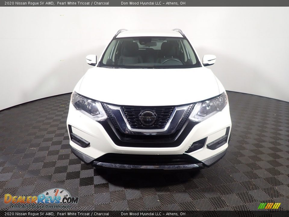 2020 Nissan Rogue SV AWD Pearl White Tricoat / Charcoal Photo #5