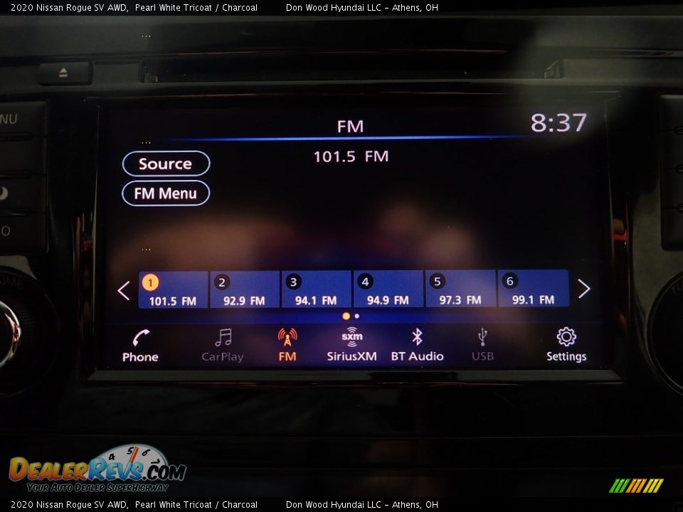 2020 Nissan Rogue SV AWD Pearl White Tricoat / Charcoal Photo #25