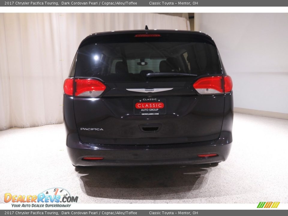 2017 Chrysler Pacifica Touring Dark Cordovan Pearl / Cognac/Alloy/Toffee Photo #23