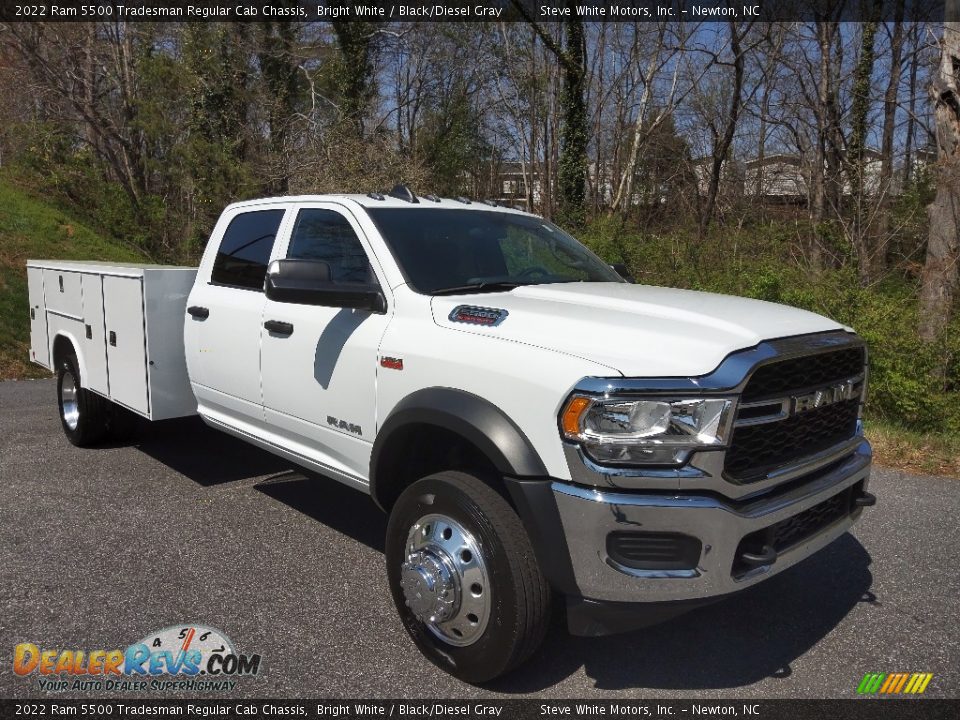 2022 Ram 5500 Tradesman Regular Cab Chassis Bright White / Black/Diesel Gray Photo #4