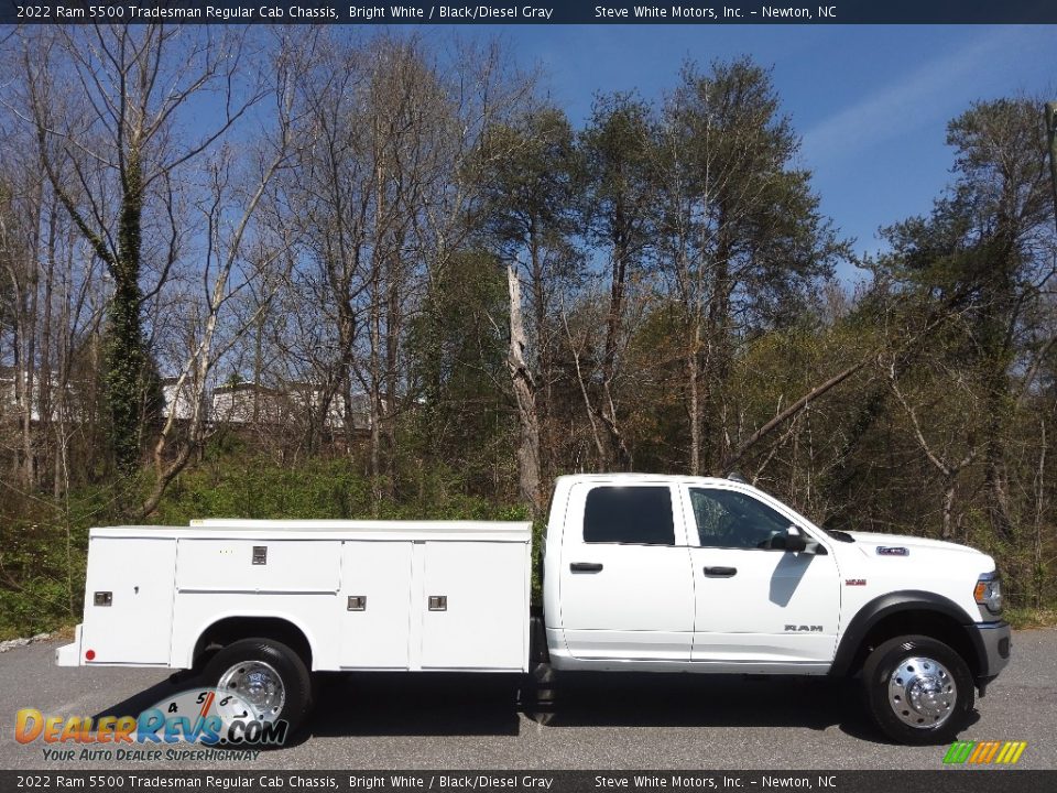 2022 Ram 5500 Tradesman Regular Cab Chassis Bright White / Black/Diesel Gray Photo #5