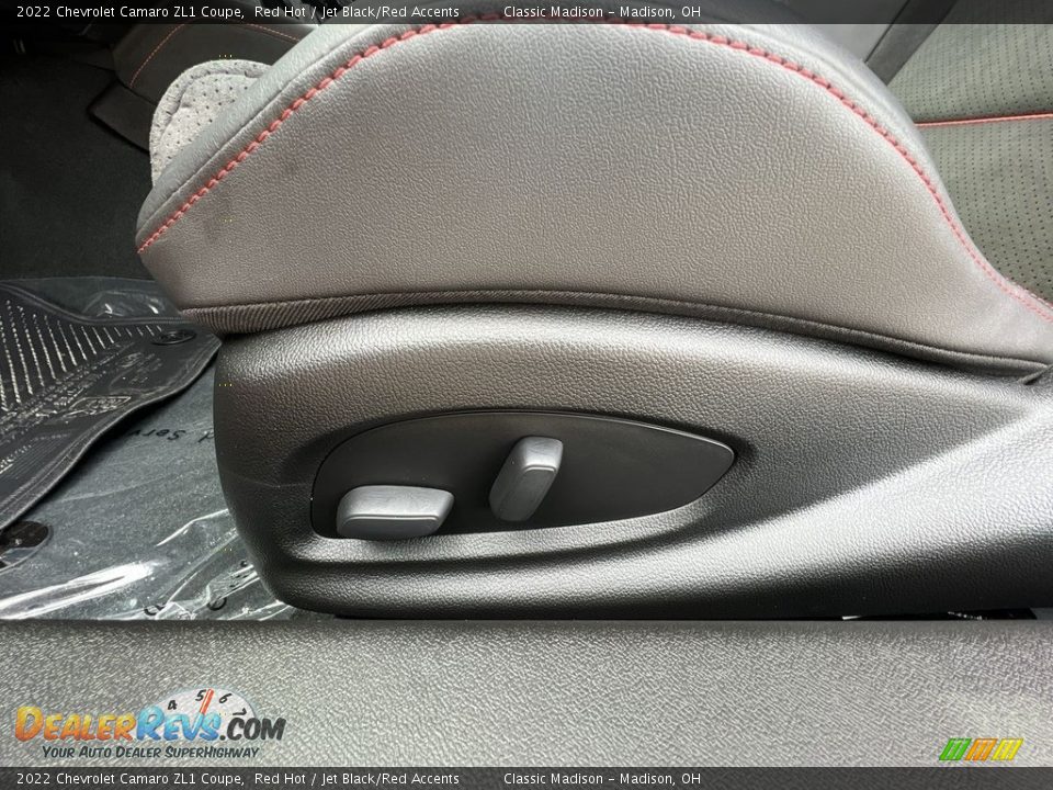 Front Seat of 2022 Chevrolet Camaro ZL1 Coupe Photo #7