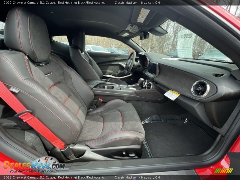 Front Seat of 2022 Chevrolet Camaro ZL1 Coupe Photo #18