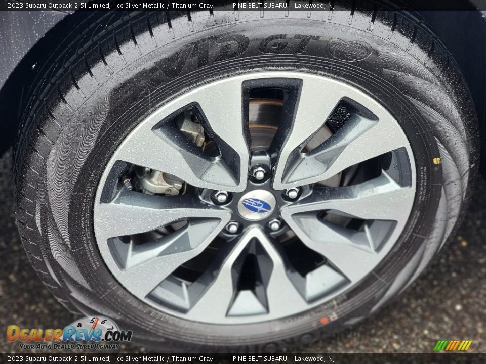 2023 Subaru Outback 2.5i Limited Ice Silver Metallic / Titanium Gray Photo #29