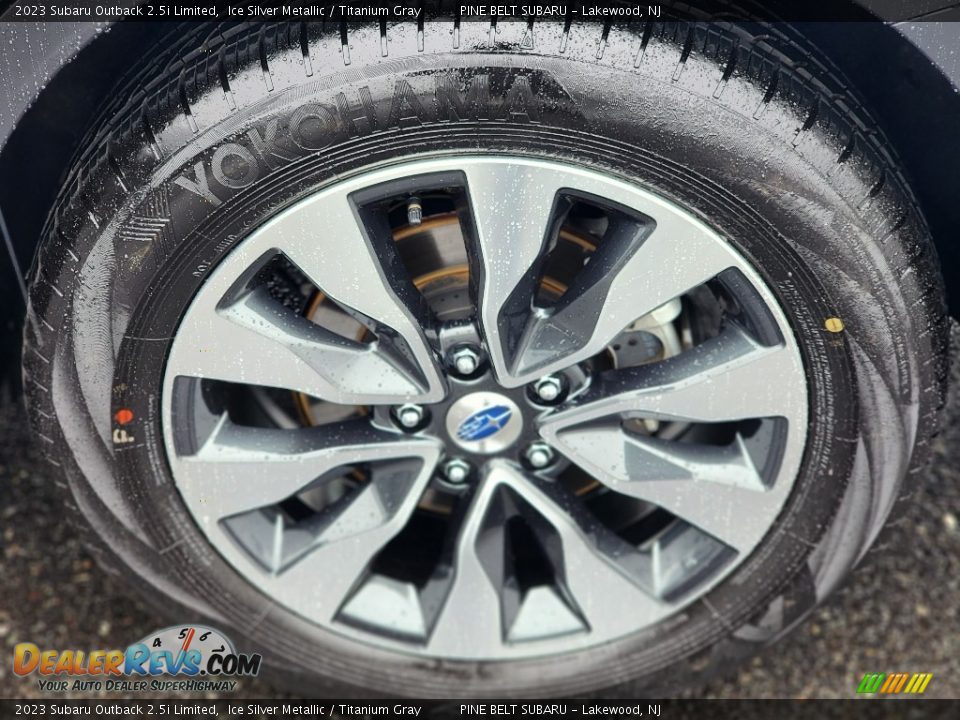 2023 Subaru Outback 2.5i Limited Ice Silver Metallic / Titanium Gray Photo #31
