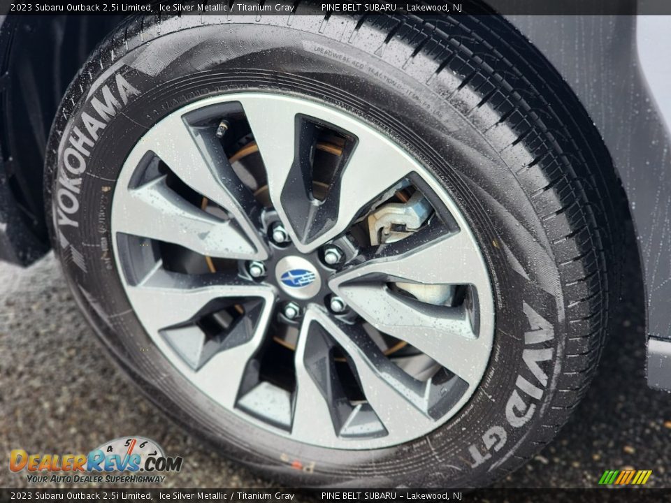2023 Subaru Outback 2.5i Limited Ice Silver Metallic / Titanium Gray Photo #34