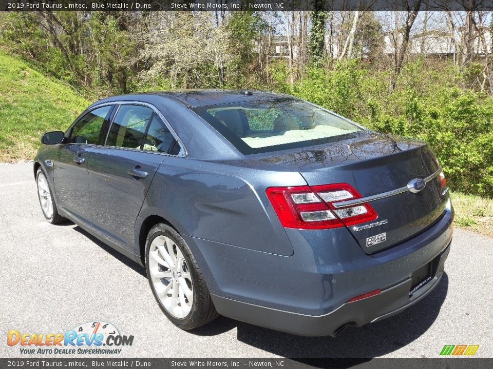 2019 Ford Taurus Limited Blue Metallic / Dune Photo #9