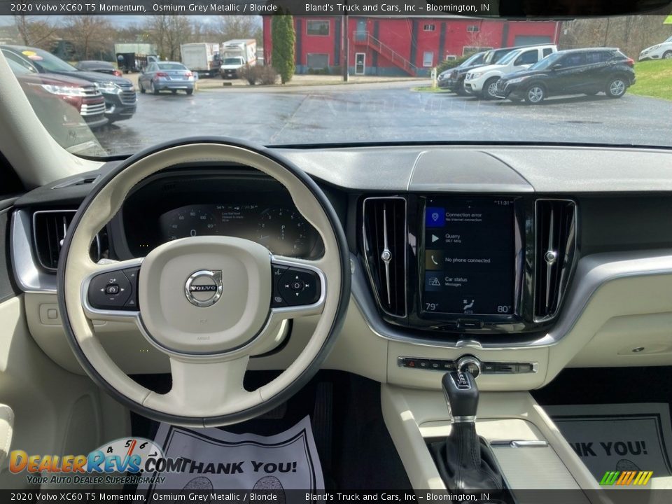 Dashboard of 2020 Volvo XC60 T5 Momentum Photo #13