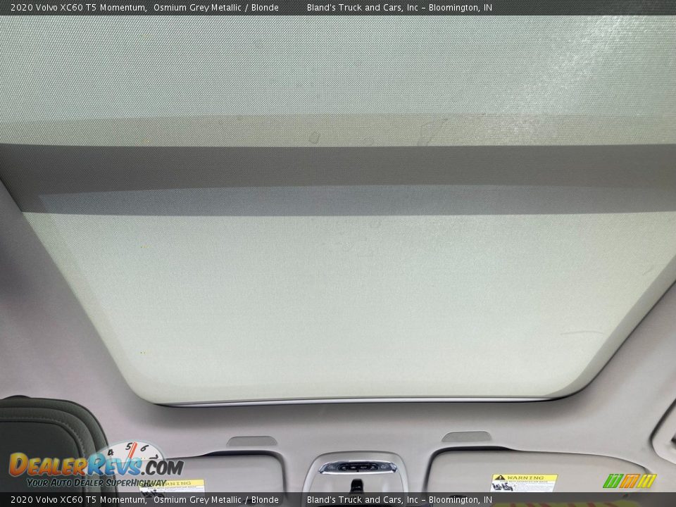 Sunroof of 2020 Volvo XC60 T5 Momentum Photo #23