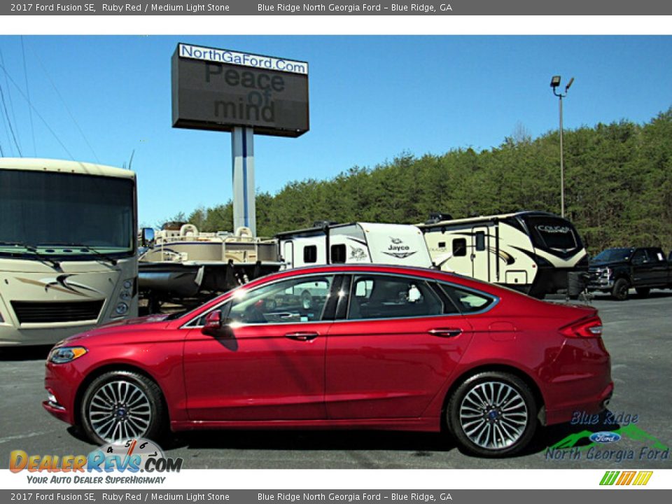 2017 Ford Fusion SE Ruby Red / Medium Light Stone Photo #2