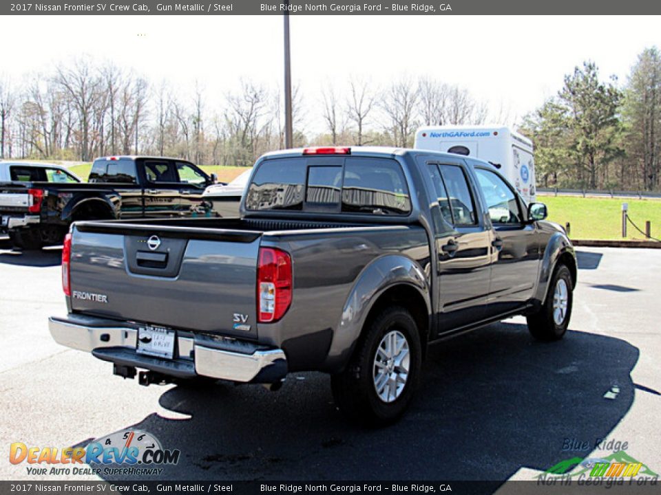 2017 Nissan Frontier SV Crew Cab Gun Metallic / Steel Photo #5