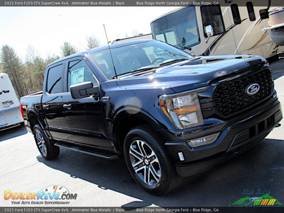 2023 Ford F150 STX SuperCrew 4x4 Antimatter Blue Metallic / Black Photo #30