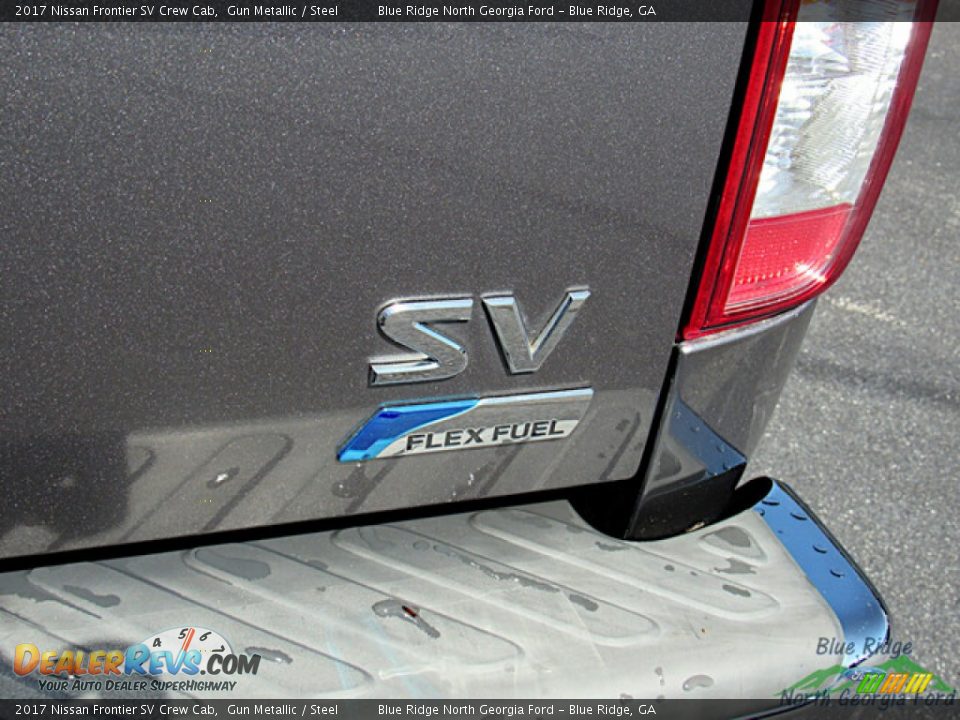 2017 Nissan Frontier SV Crew Cab Gun Metallic / Steel Photo #28