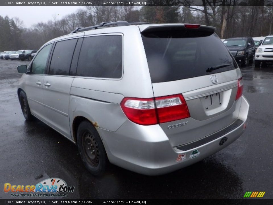 2007 Honda Odyssey EX Silver Pearl Metallic / Gray Photo #4