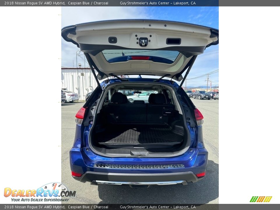 2018 Nissan Rogue SV AWD Hybrid Trunk Photo #7